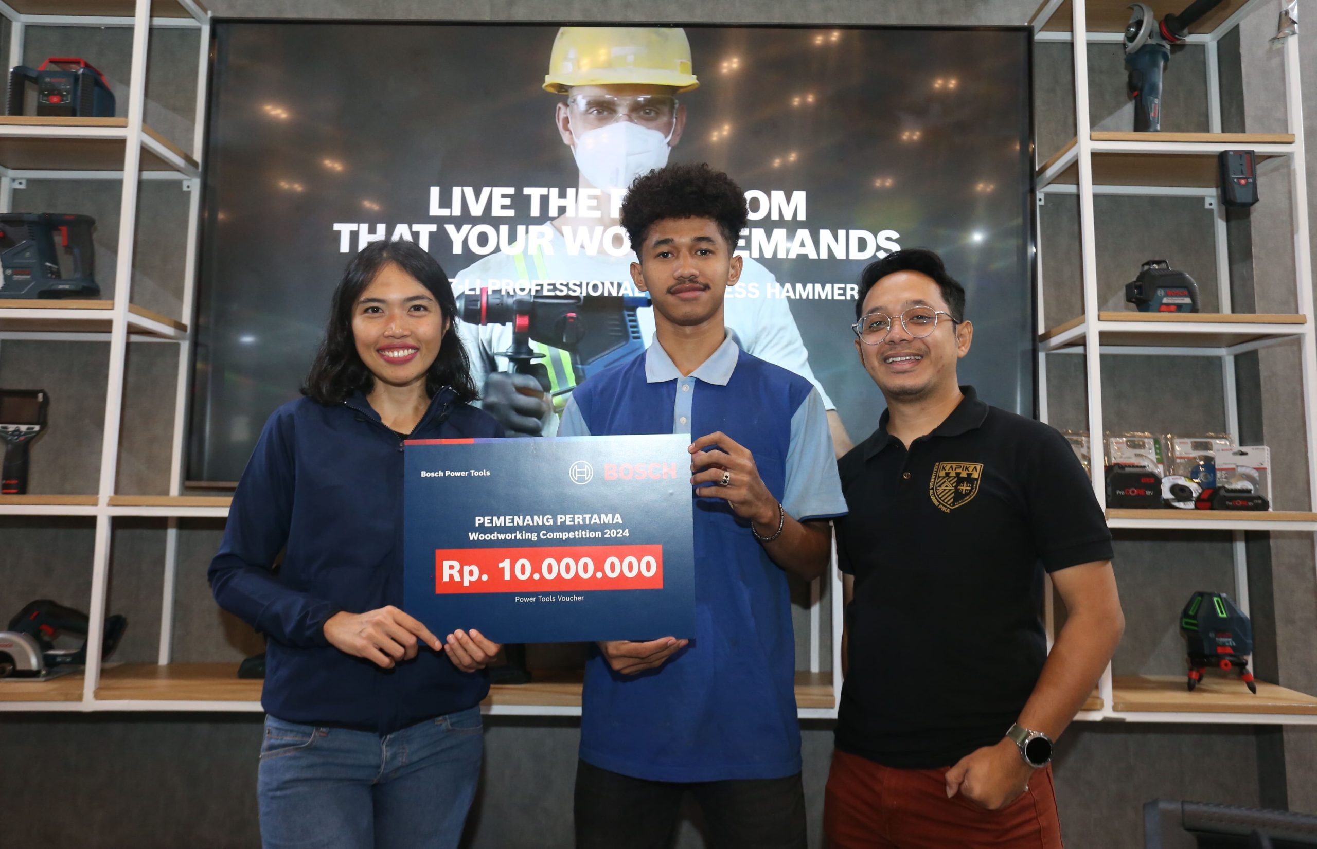 Andrew Yulius dan Virgo Dia Jadi Jawara Bosch Woodworking Competition 2024